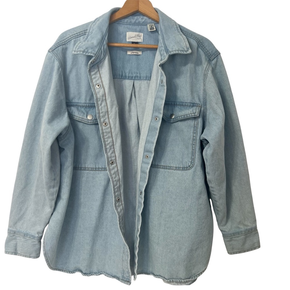 Universal Thread Light Blue Denim Button-Down Shirt